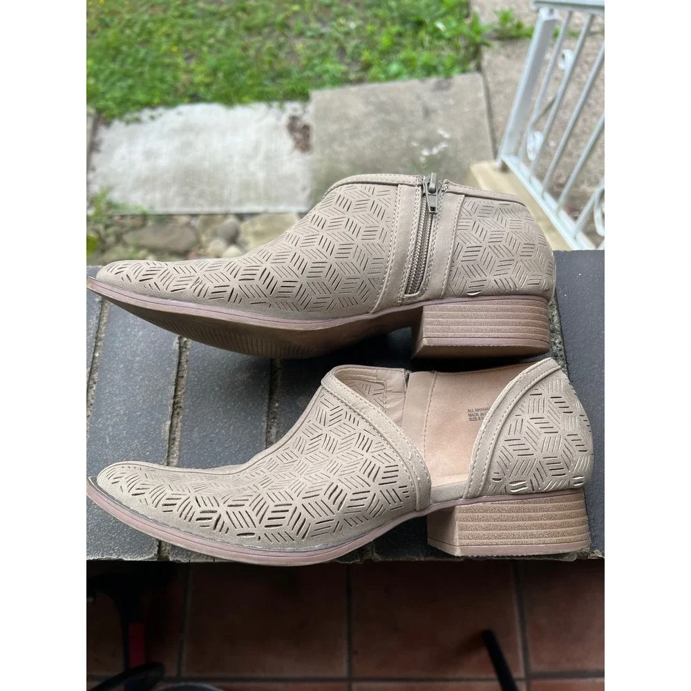 Restricted Tan Laser Cut Perforated D'Orsay Ankle Booties Shoes Size 8.5‎